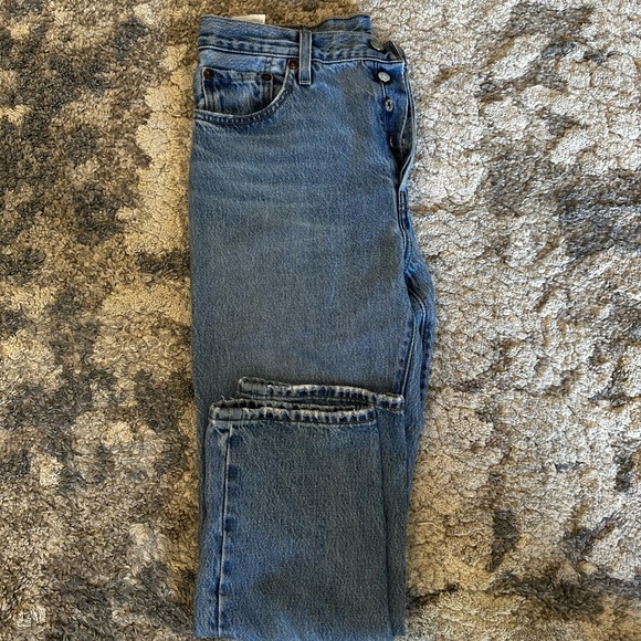 Levi’s 501s - size 29 - Picture 4 of 4